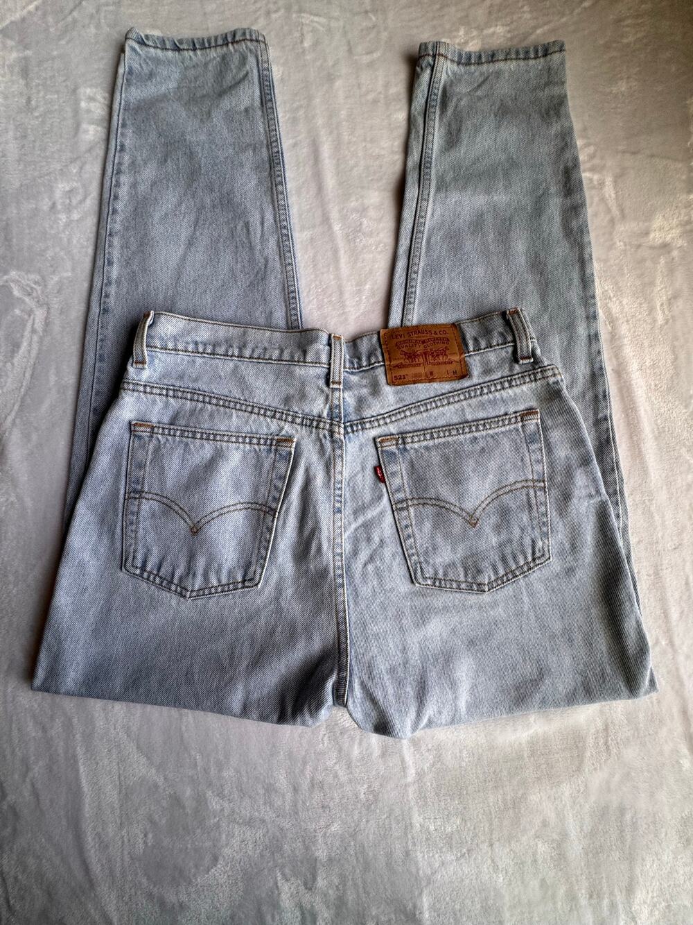 Vintage Levis 521 High Waisted Mom Jeans USA Made Light Wash Tapered 14 M 30x30